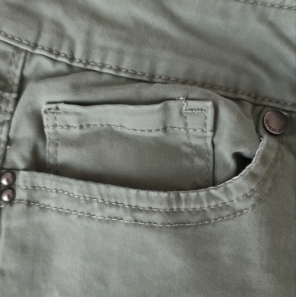 Seven7 High Rise Skin-Fit Jeans - Picture 5 of 9